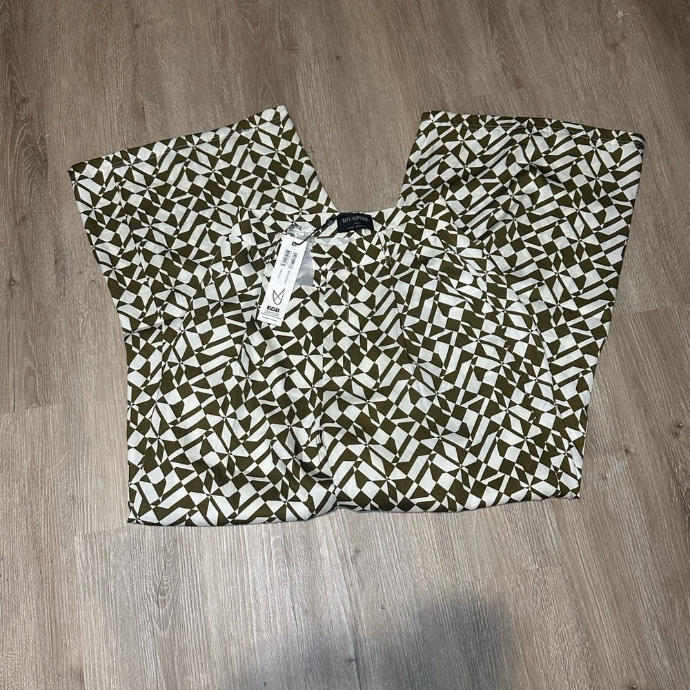 MINKPINK NWT Olive and White Geometric Trousers Size XS 👑